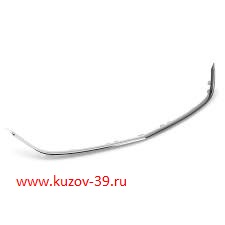 Молдинг решетки радиатора Opel Astra 2009-2011 гг