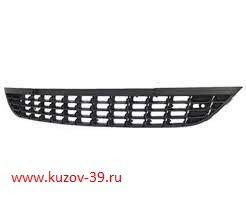 Решетка бампера Opel Astra 2009-2011 гг